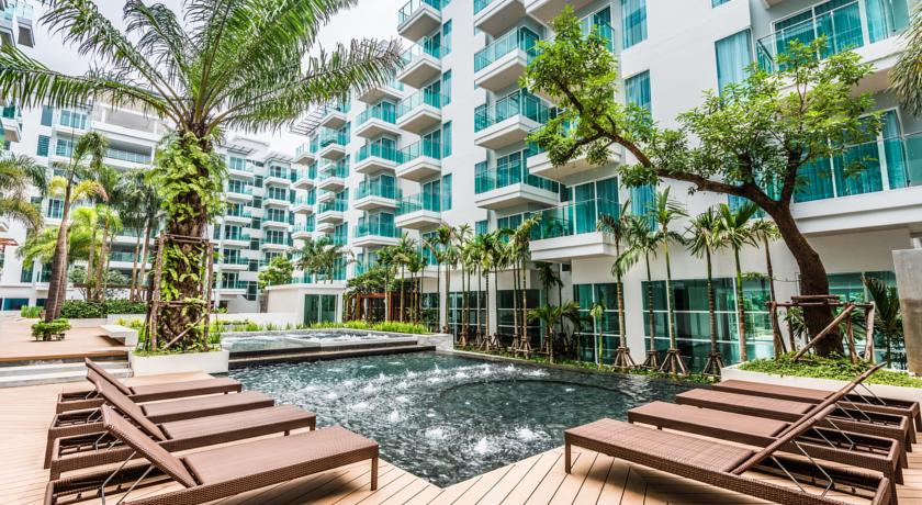 我在泰国普吉：享受白天的干净与美丽 感受夜晚的开放和自由