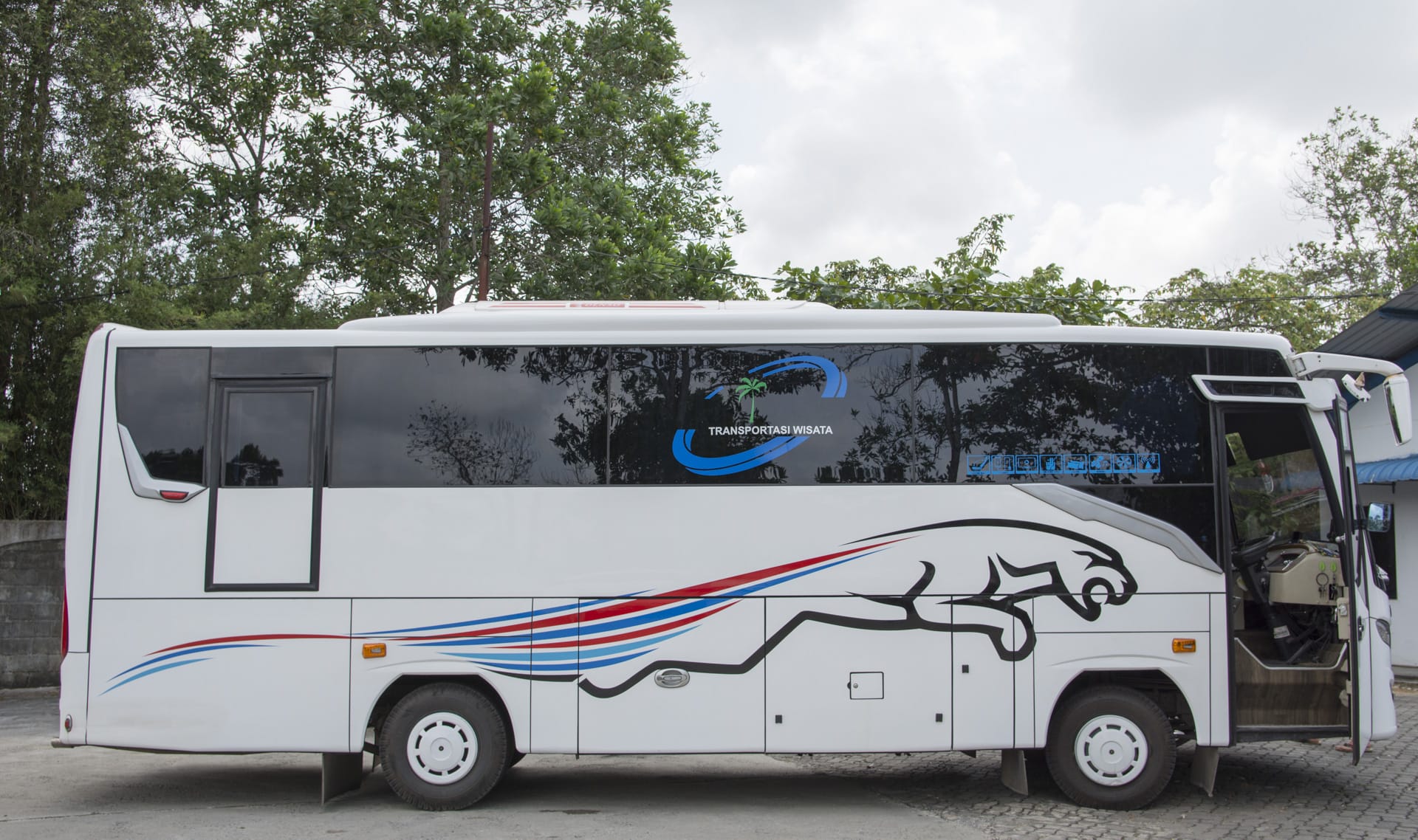 新加坡、印尼民丹岛六天五晚跟团游