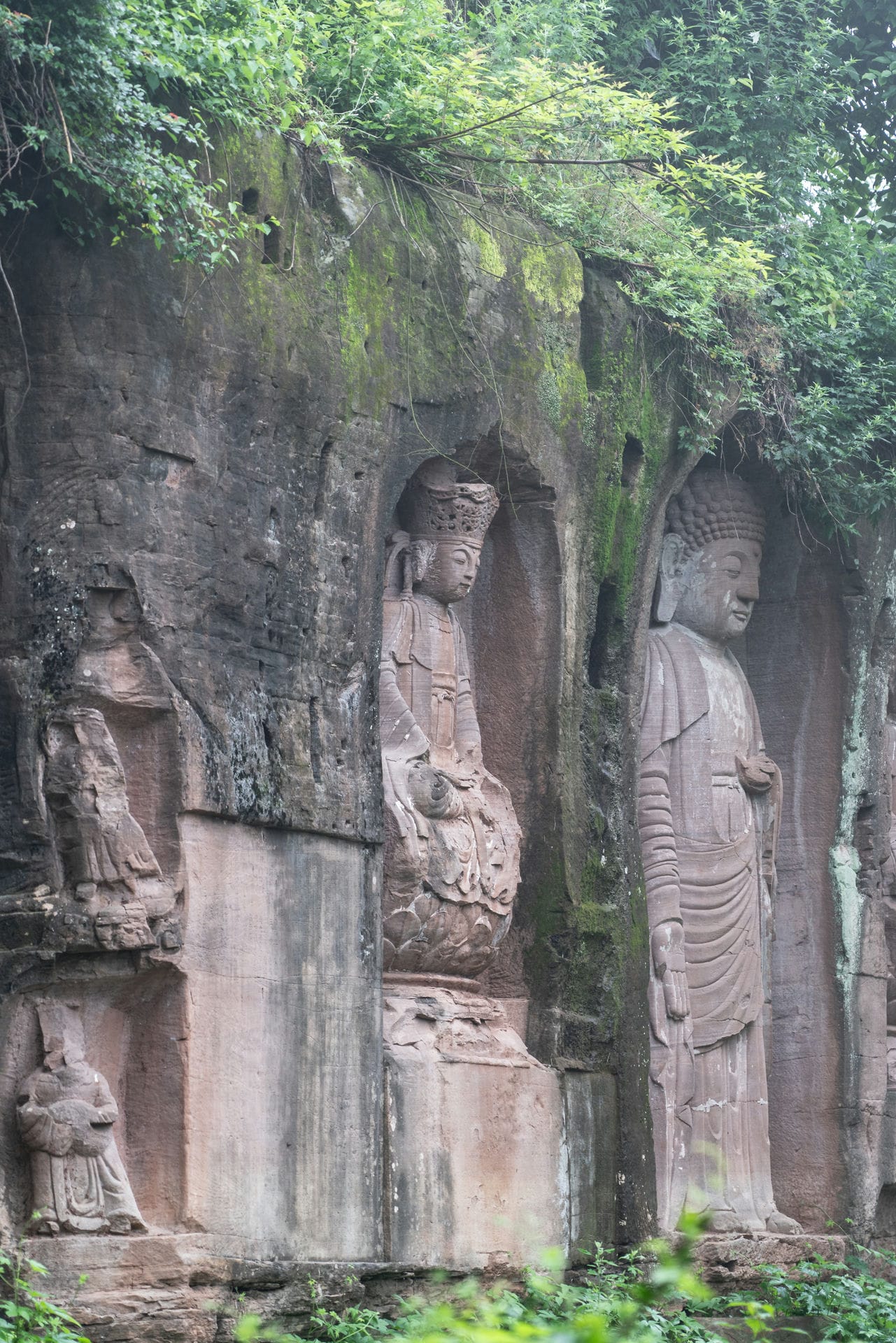 荣昌铜鼓山半边寺摩崖石刻