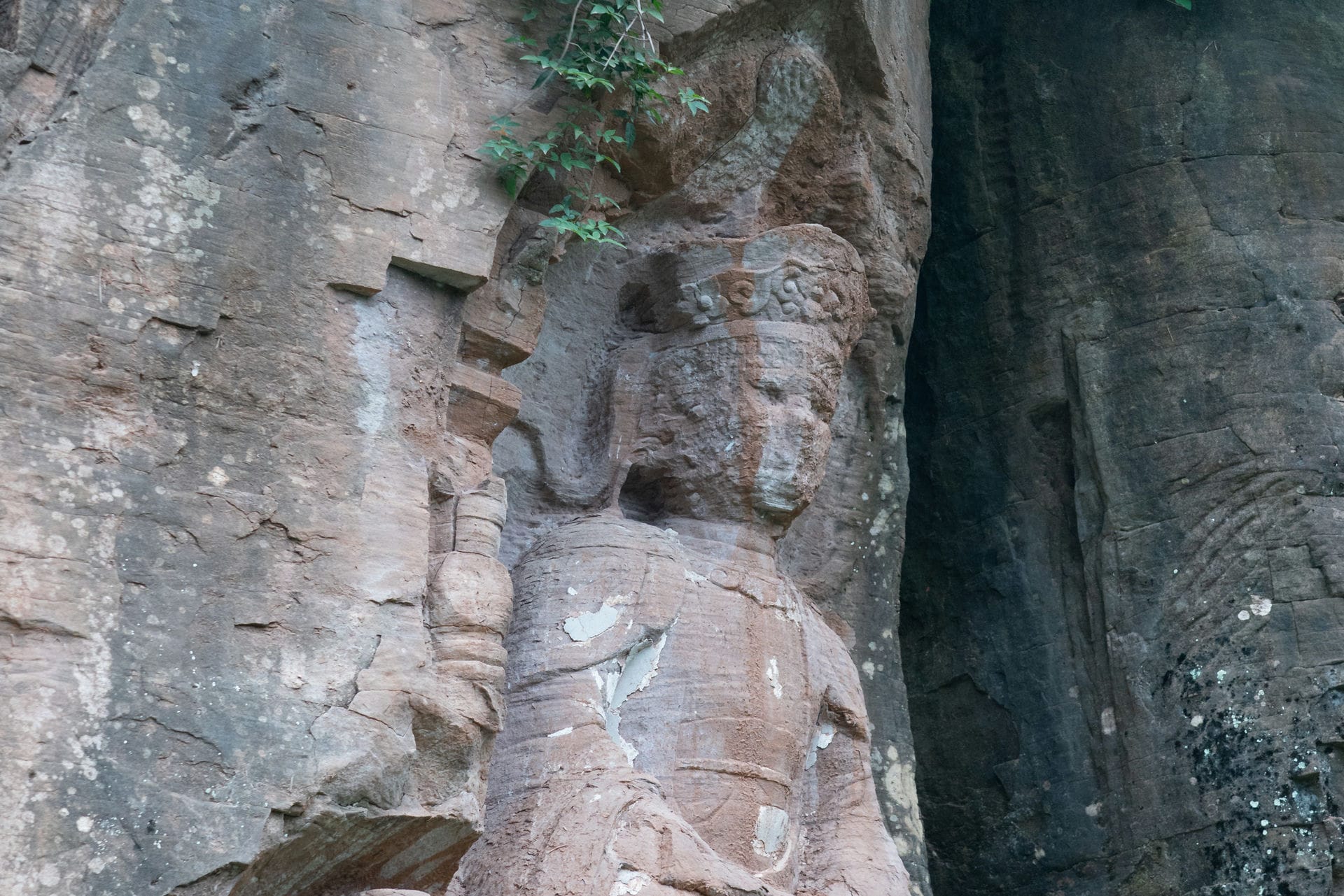荣昌铜鼓山半边寺摩崖石刻
