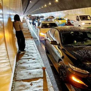 离了大谱！时隔五天我的车车又又双叒叕被撞了